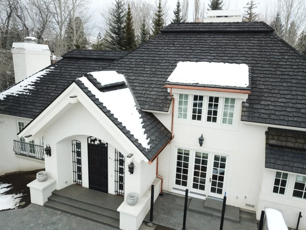 Custom Shiloh home in Sun Valley featuring a shake roof.