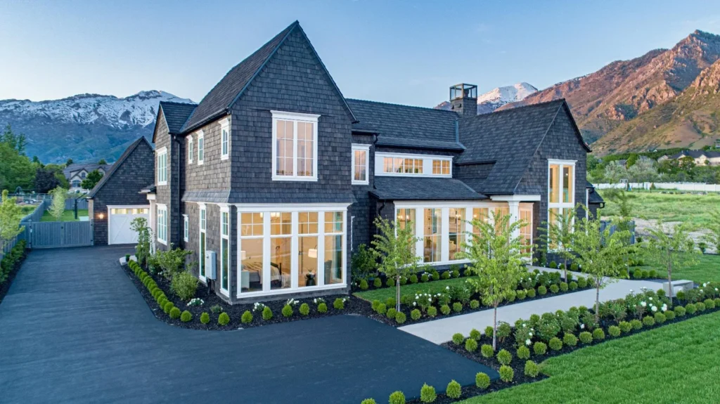 Shiloh roof custom home build