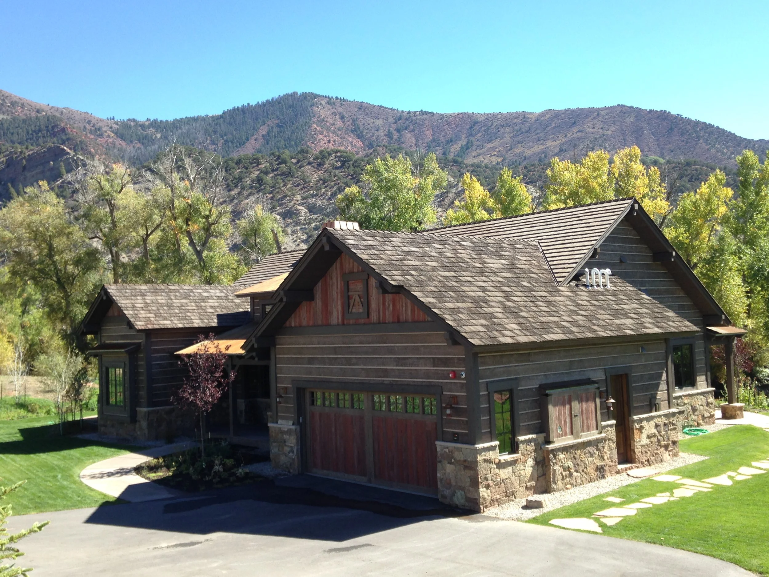 Mixed siding styles on a home.