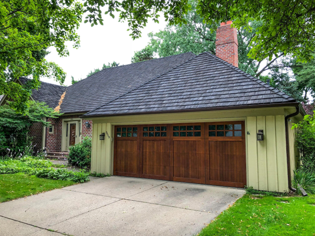CEDUR Shiloh roof on a home in Minnesota, installed by Kuhl’s Contracting.